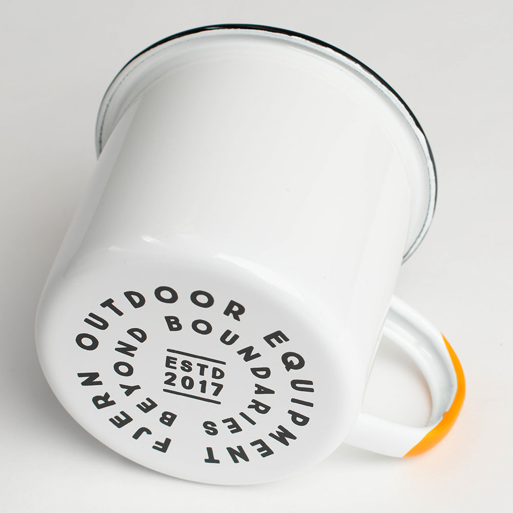 Fjern - Koppa Cup (White) | A must-have addition to your adventure essentials, this 500ml capacity mug is your ideal companion for savoring hot drinks and meals by the campfire