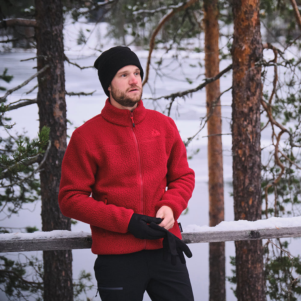 Fjern - Mens Koselig Polartec Fleece Jacket (Red/Orange) | Stay warm and cosy on your alpine adventures with our mid-layer Polartec fleece
