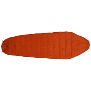 Fjern - Snarka 240 Sleeping Bag (Burnt Orange/Storm Grey) | The Snarka 240 is a lightweight synthetic sleeping bag equipped for diverse climates