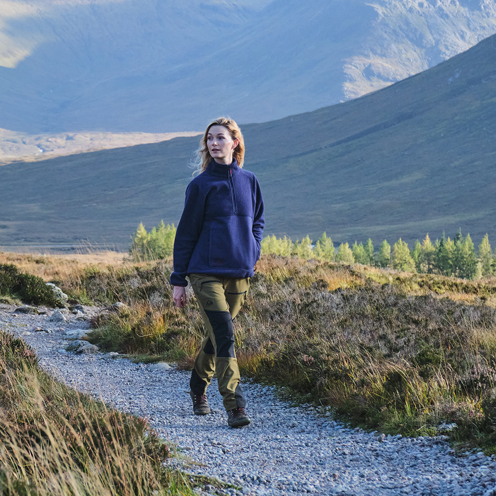 Rust) | The Mysig Eco Fleece is your essential mid-layer for every outdoor adventure
