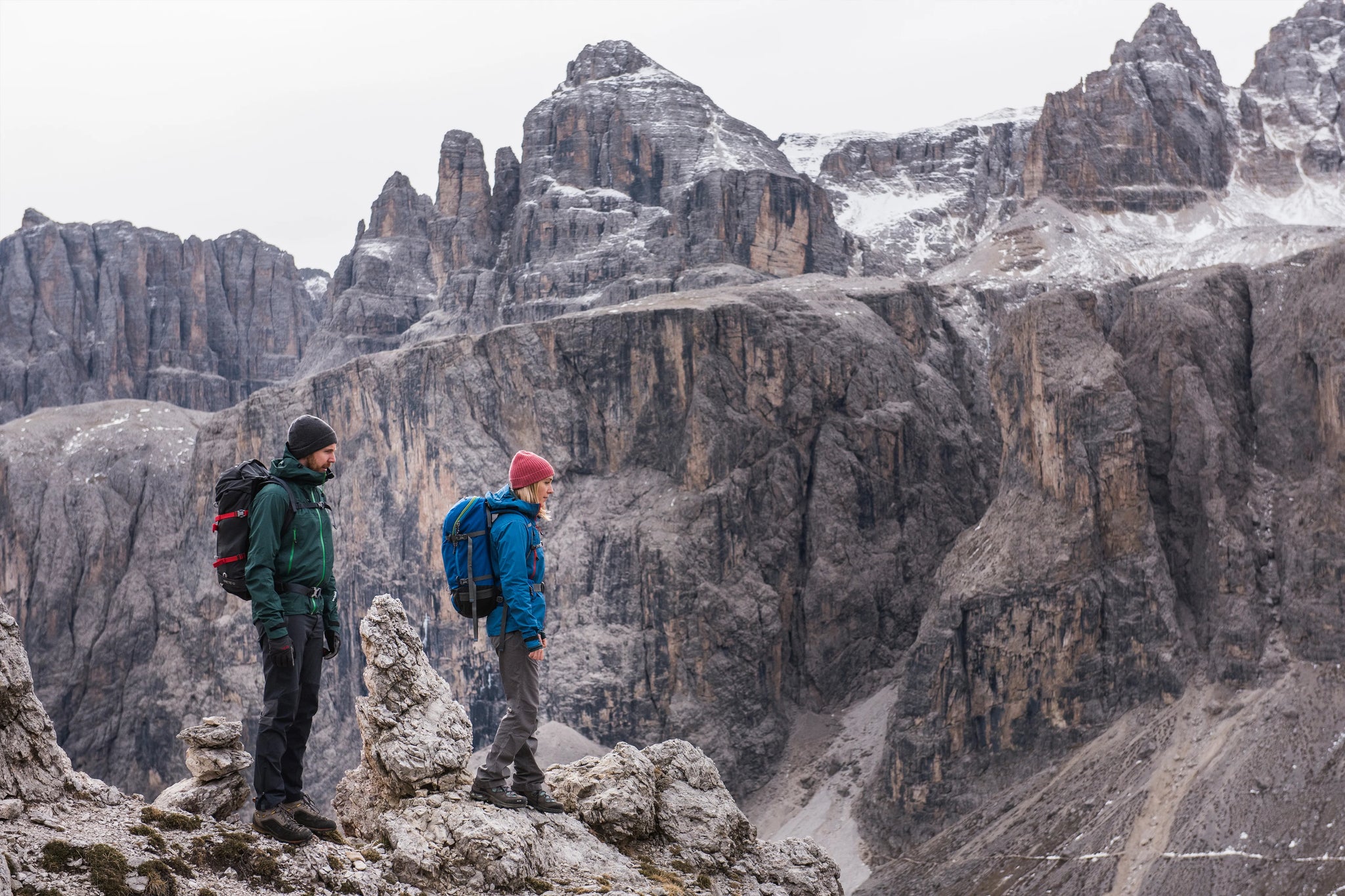 The Mountaineering Guide