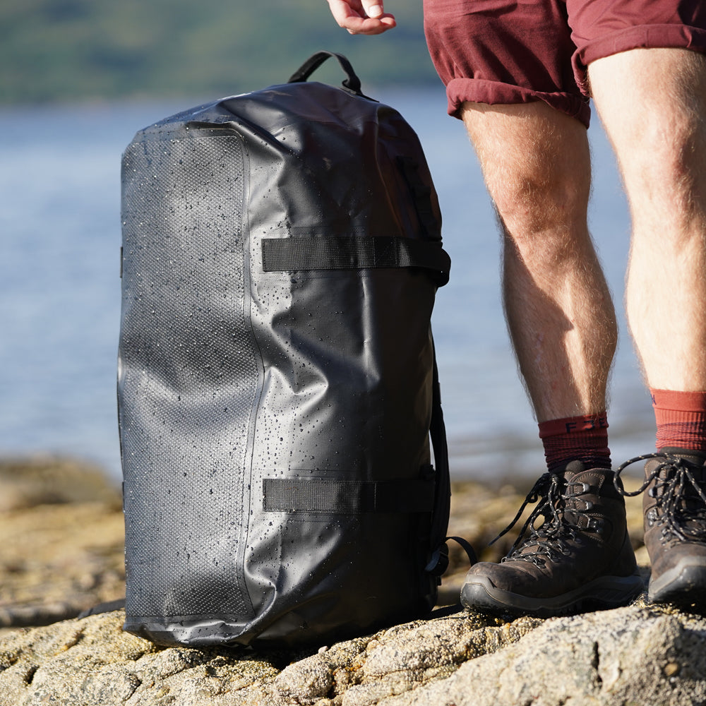 Hitsattu 60L Welded Duffle Bag (Black)