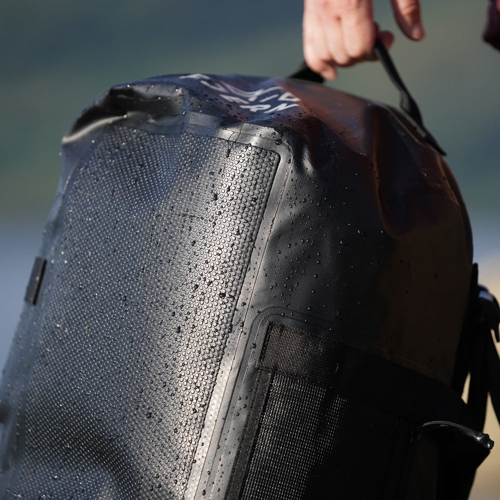 Hitsattu 90L Welded Duffle Bag (Black)
