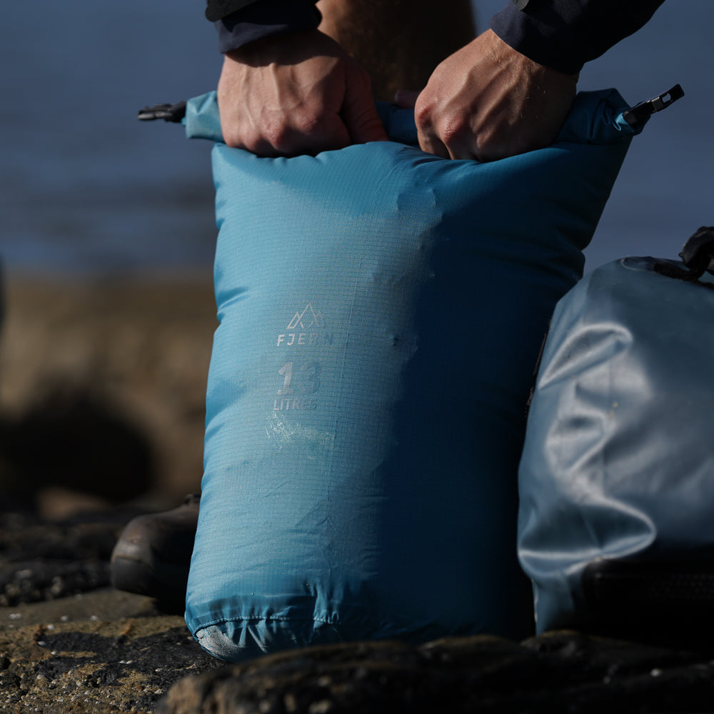 Fjern Sjötät 13L Premium Dry Bag (Arctic Blue)