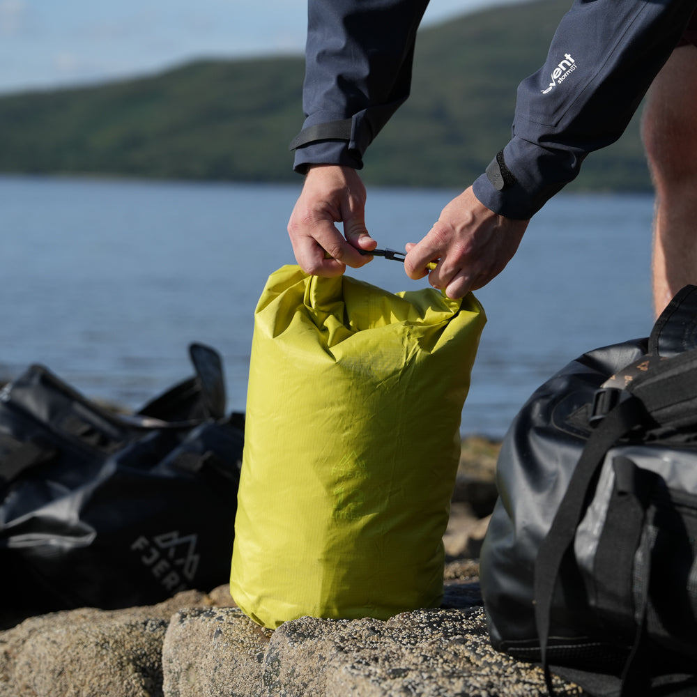 Fjern Sjötät 13L Premium Dry Bag (Citrus)