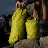 Fjern Sjötät 8L Premium Dry Bag (Citrus)