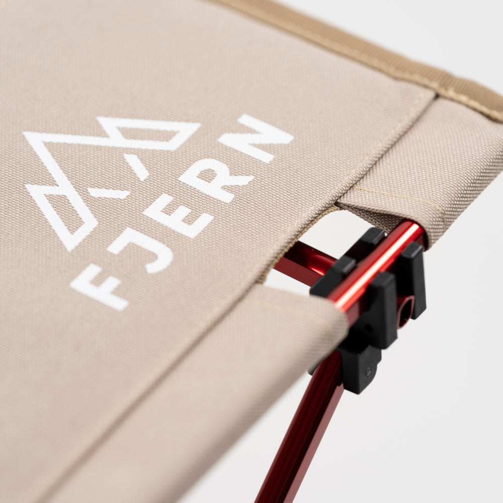 Fjern Utendørs Lightweight Camping Table (Sand)