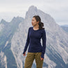 Fjern - Womens Första Merino Blend Long Sleeve Crew Baselayer (Navy) | Explore the outdoors with the Första, a versatile and lightweight technical crew top designed for the active adventurer