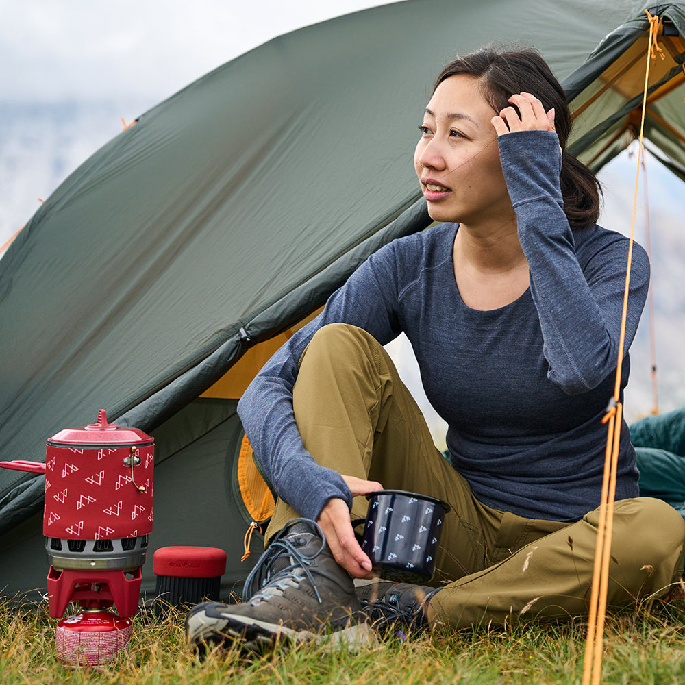 Fjern - Womens Första Merino Blend Long Sleeve Crew Baselayer (Storm Grey) | Explore the outdoors with the Första, a versatile and lightweight technical crew top designed for the active adventurer
