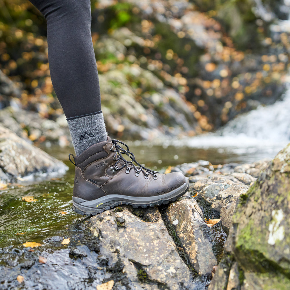 Fjern Womens Ströva Hiking Boots (Dark Brown)1