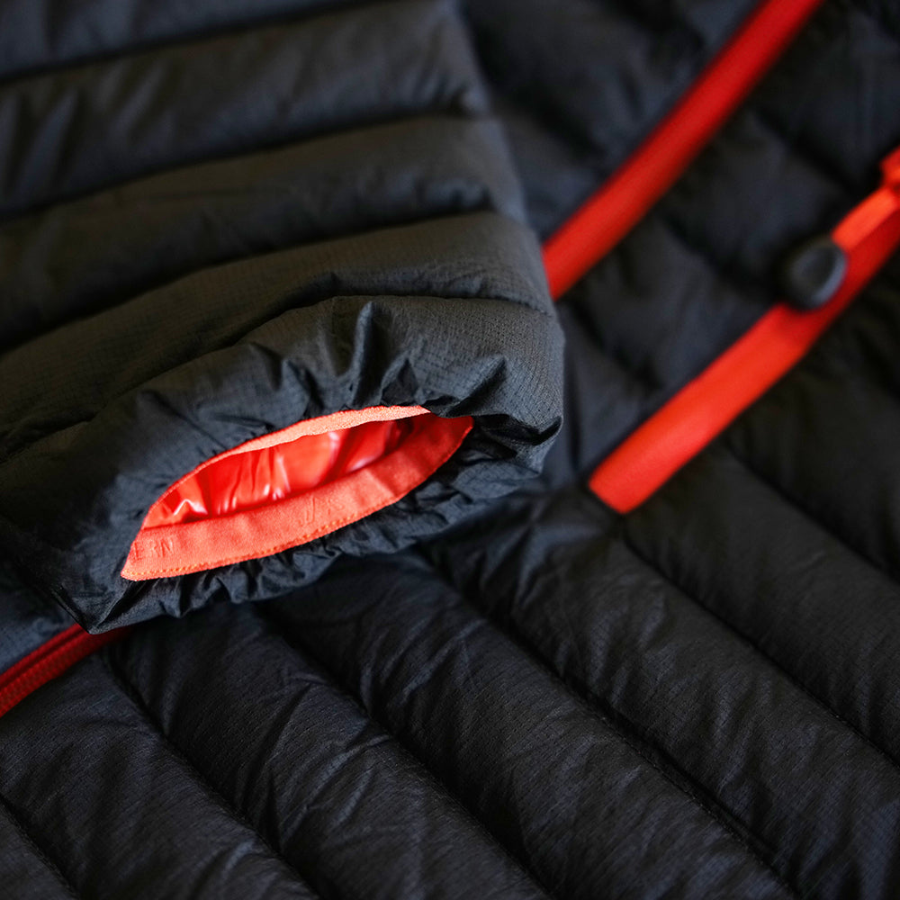 Fjern Mens Aktiv II Down Hooded Jacket (Black/Orange)