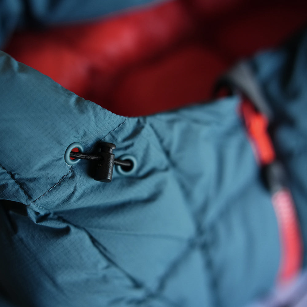 Fjern Mens Arktis III Down Hooded Jacket (Petrol/Orange)