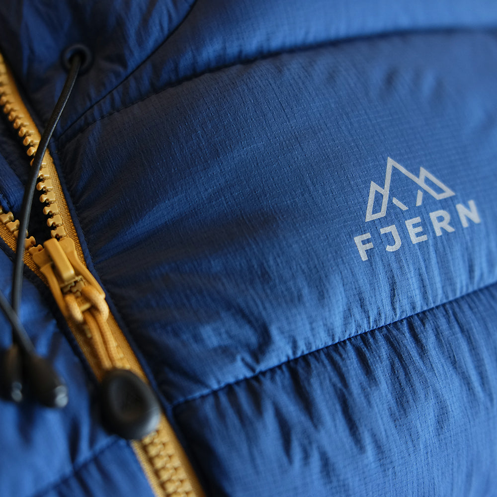 Fjern Mens Arktis III Down Hooded Jacket (Poseidon/Harvest Gold)