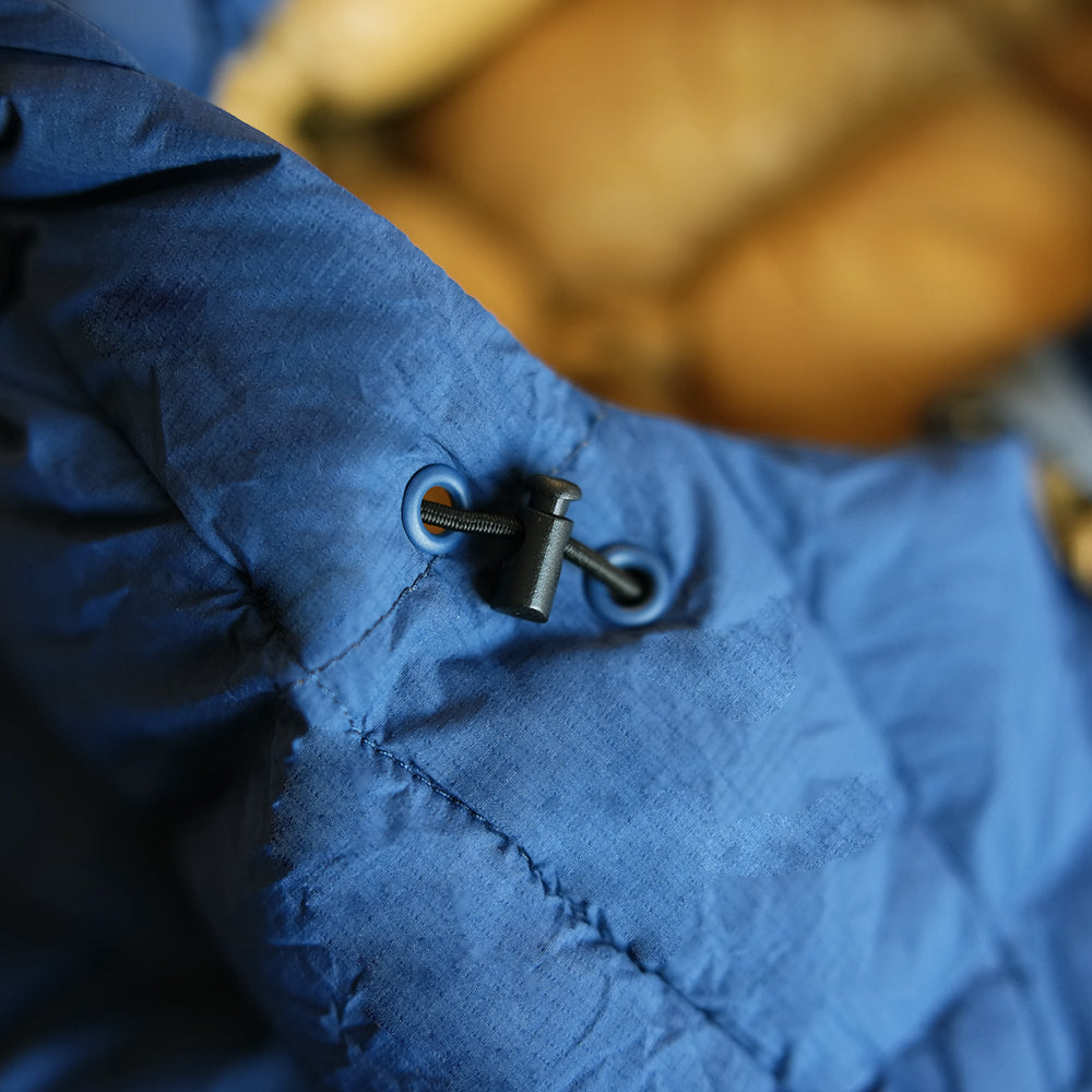 Fjern Mens Arktis III Down Hooded Jacket (Poseidon/Harvest Gold)