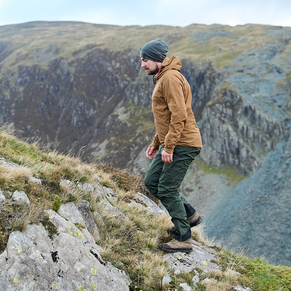 Mens Aventyr 2.5L Waterproof Packable Jacket (Mustard/Spice)
