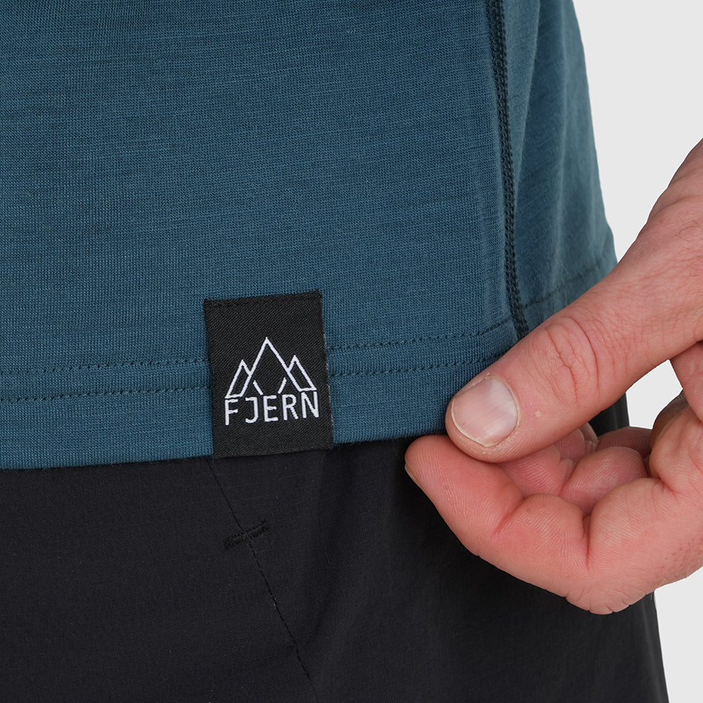 Mens Landscape Merino Blend T-Shirt (Petrol/Arctic)