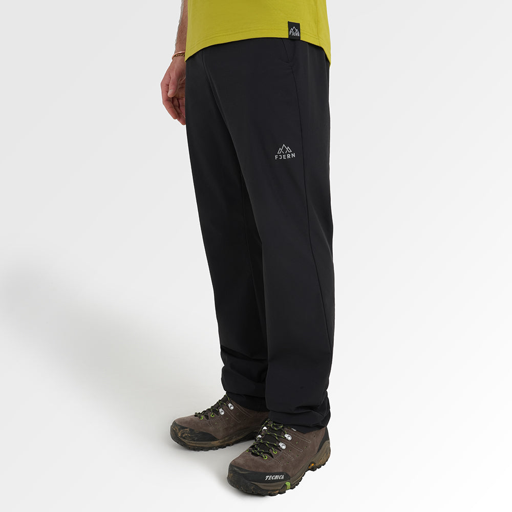 Mens Skjotla Lightweight Trousers (Black)
