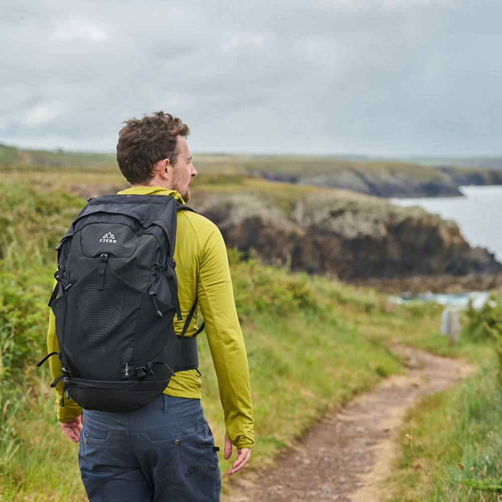 Fjern Snäcka 32L Backpack (Black)