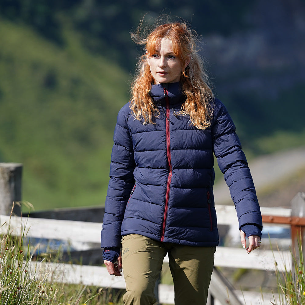 Fjern Womens Arktis III Down Hooded Jacket (Navy/Rust)