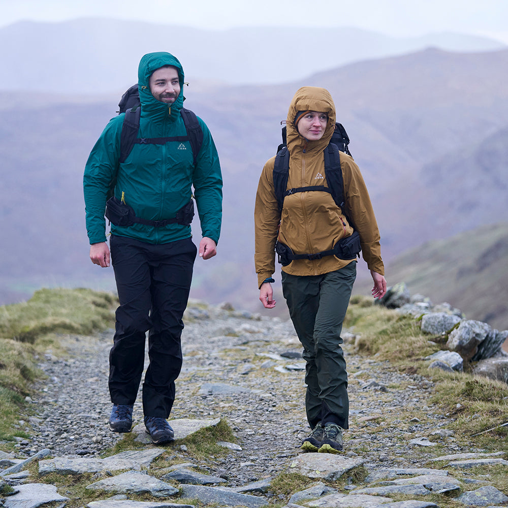 Womens Aventyr 2.5L Waterproof Packable Jacket (Mustard/Spice)