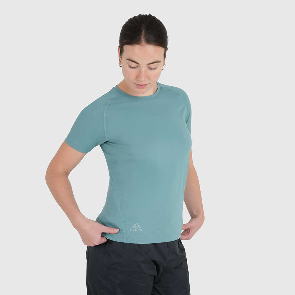 Womens Fjall Crew T-Shirt (Mineral Blue)