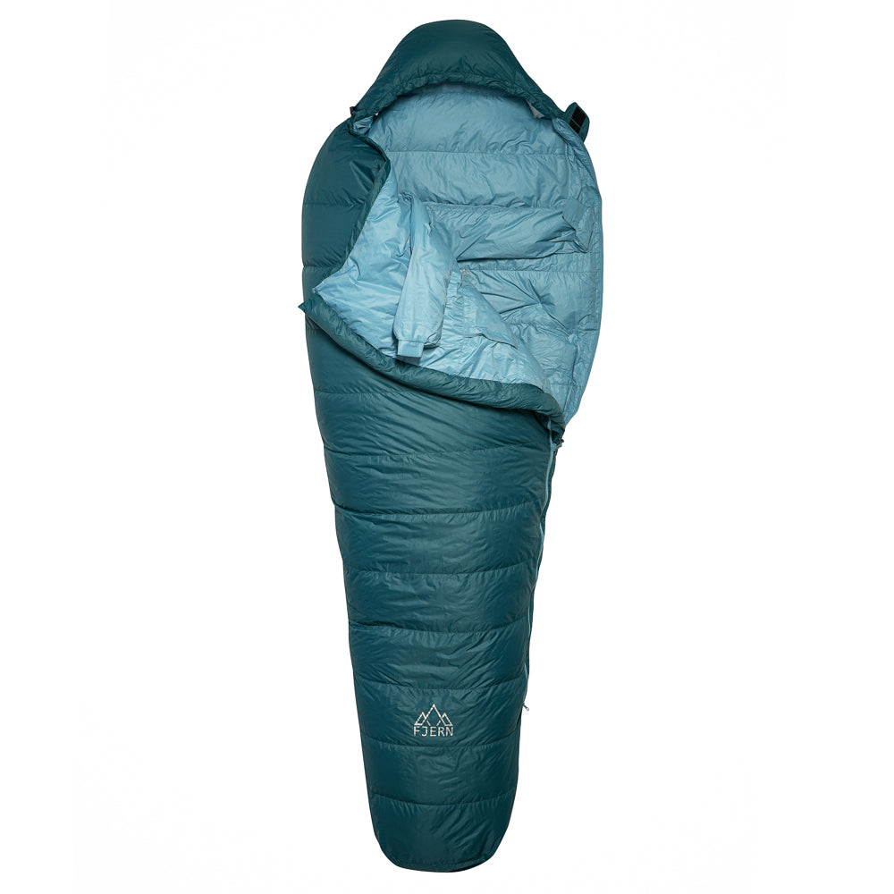 Fjern - Hygge 400 Down Sleeping Bag (Petrol/Arctic Blue) | Embrace the great outdoors with the Hygge 400, your ideal companion for 3-season adventures