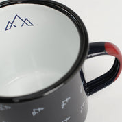 Fjern - Koppa Cup (Navy) | A must-have addition to your adventure essentials, this 500ml capacity mug is your ideal companion for savoring hot drinks and meals by the campfire