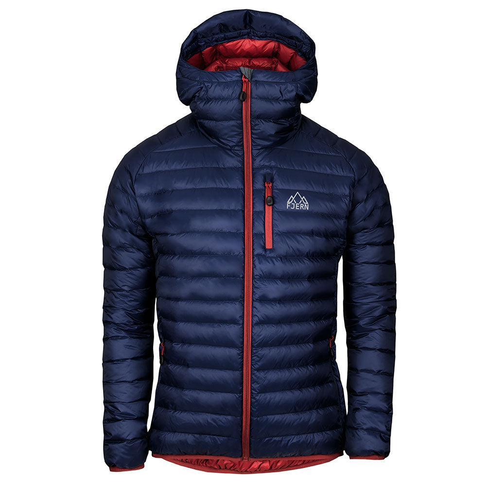 Fjern - Mens Aktiv Down Hooded Jacket (Navy/Rust) | Venture further with the Aktiv, a versatile and lightweight insulated layer that offers exceptional warmth in a compact package