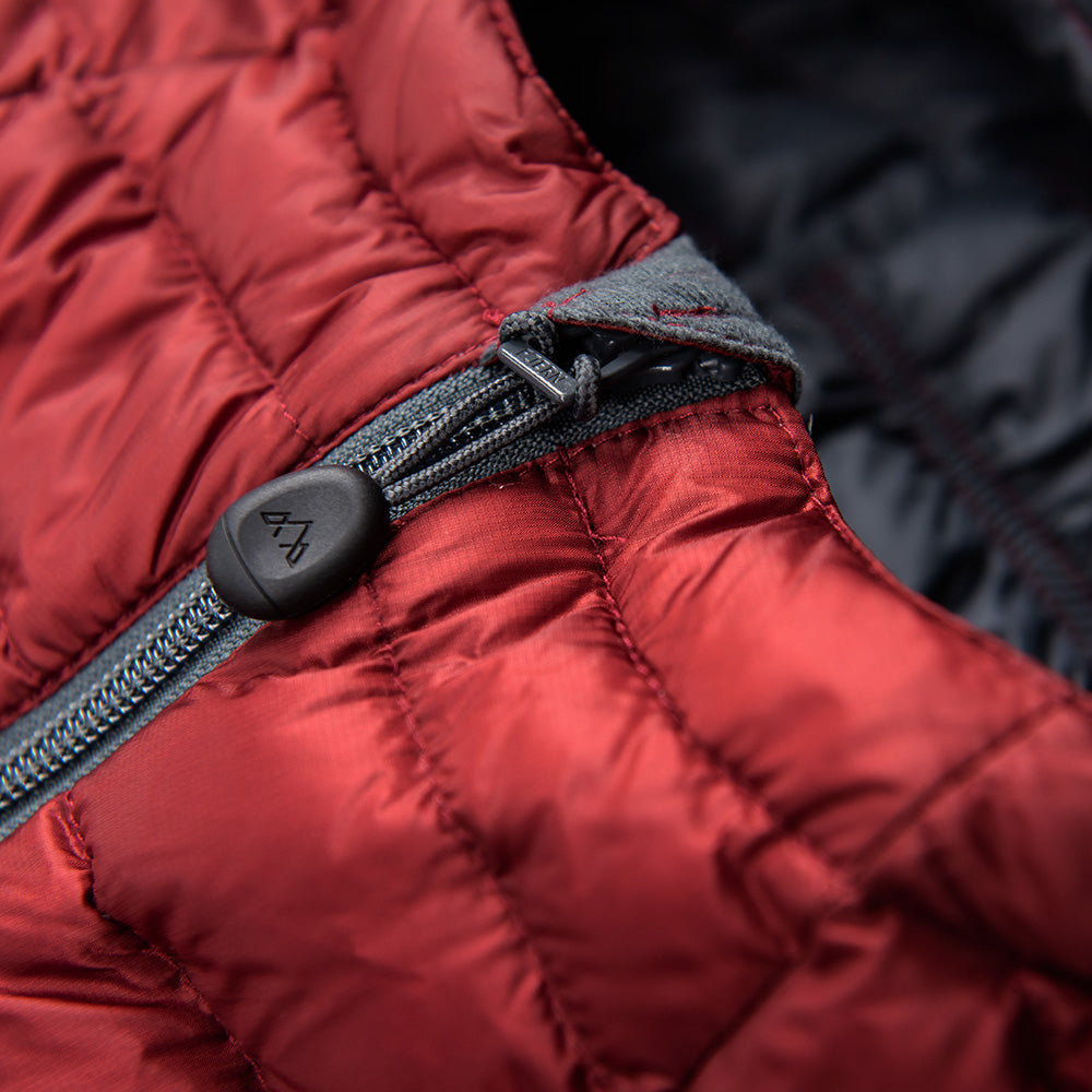 Fjern - Mens Aktiv Down Hooded Jacket (Rust/Charcoal) | Venture further with the Aktiv, a versatile and lightweight insulated layer that offers exceptional warmth in a compact package