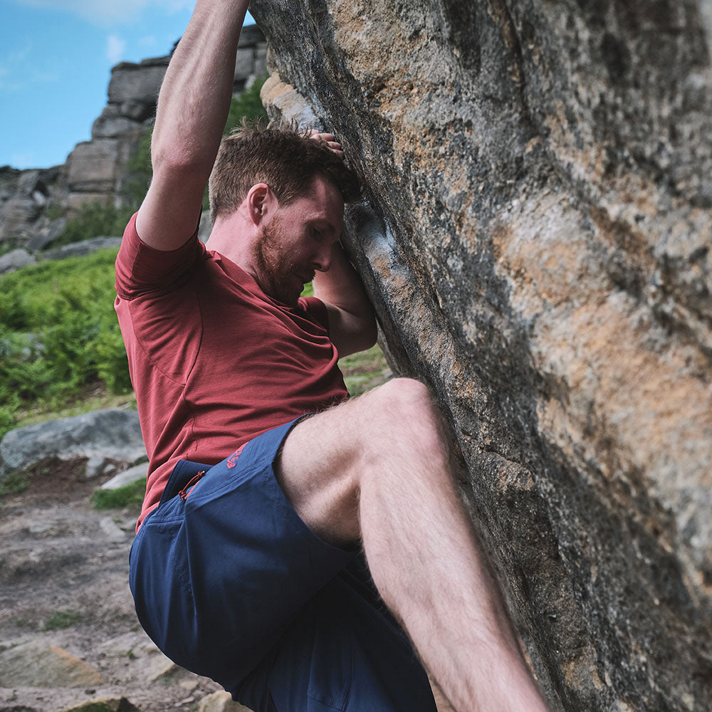 Fjern - Mens Andas Crew (Rust) | Find comfort and performance with our lightweight technical short sleeve crew, crafted from innovative S