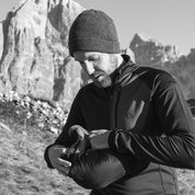 Fjern - Mens Arktis Down Gilet (Black/Cobalt) | Designed to provide core warmth without the weight, this gilet features a clean, sleeveless design for unrestrictive movement during active pursuits