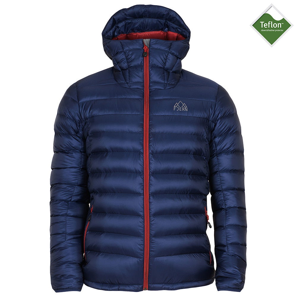 Rust) | The Arktis is an incredibly versatile insulated layer that stands strong in brutal conditions