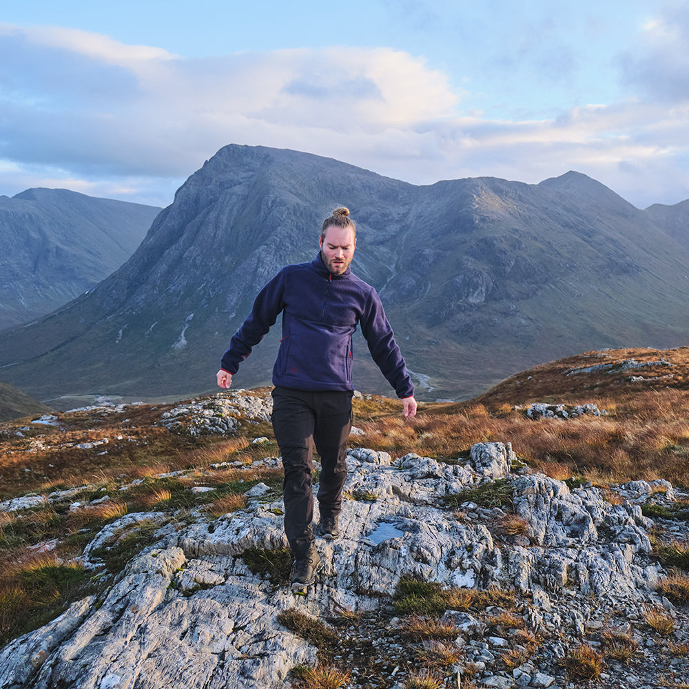 Fjern - Mens Mysig Eco Half Zip Fleece (Navy/Rust) | The Mysig Eco Fleece is your essential mid-layer for every outdoor adventure