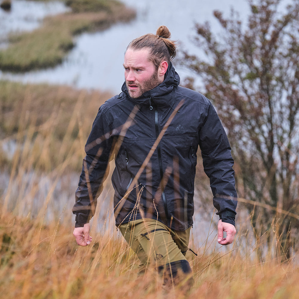 Fjern - Mens Orkan Waterproof Shell Jacket (Stealth) | Face the harshest alpine challenges with confidence in the Orkan jacket, engineered to excel in extreme conditions