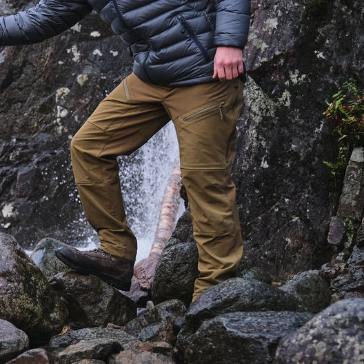 Fjern - Mens Vinter Trousers (Moss/Olive) | Tackle the wilderness with our Vinter mountaineering trousers, built for versatility and performance in 3-season conditions