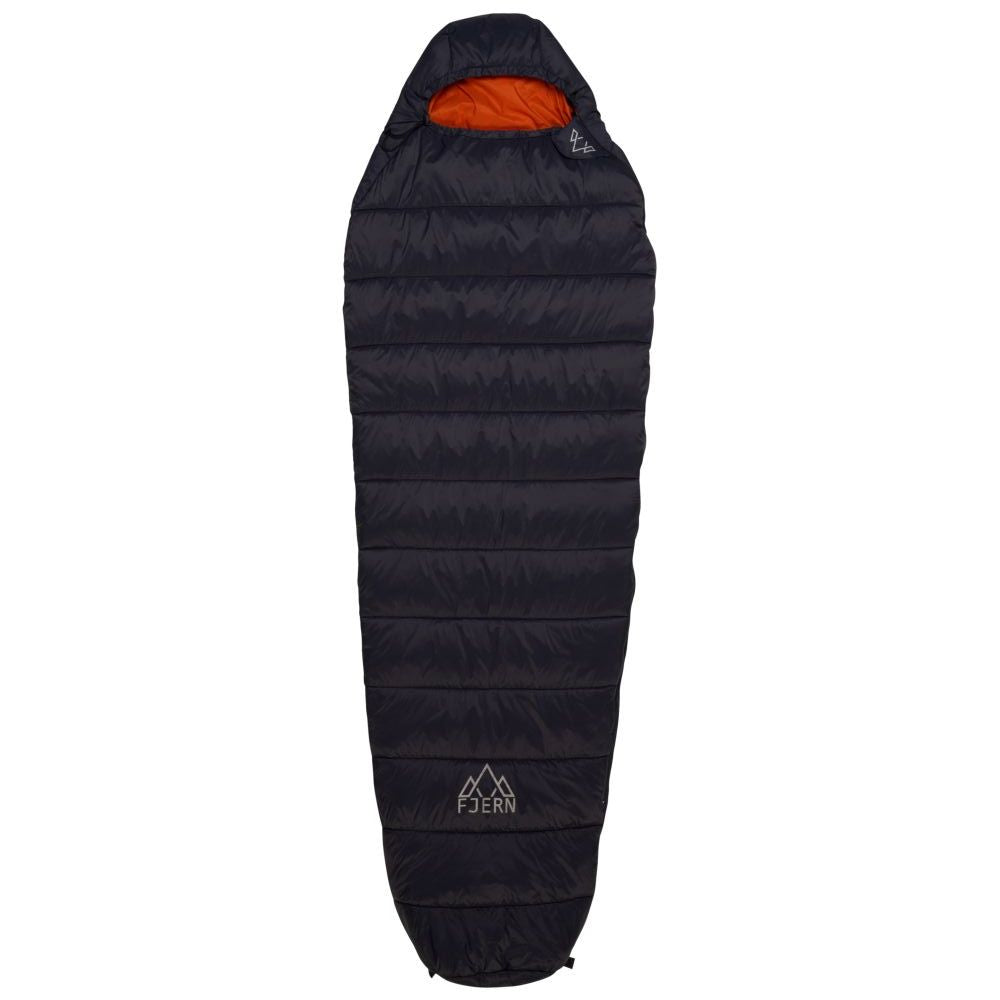 Fjern - Snarka 240 Sleeping Bag (Storm Grey/Burnt Orange) | The Snarka 240 is a lightweight synthetic sleeping bag equipped for diverse climates
