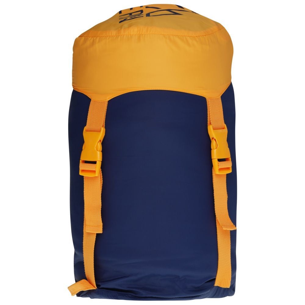 Fjern - Snarka 240 Sleeping Bag (Sunshine/Navy) | The Snarka 240 is a lightweight synthetic sleeping bag equipped for diverse climates