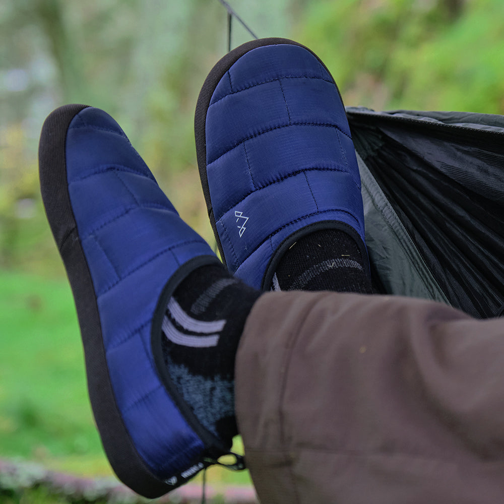 Fjern - Tøffelhelt Tent Slippers (Navy) | Relax in our eco-conscious Tent Slippers, perfect for post-hike comfort