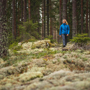 Fjern - Womens Aktiv Down Hooded Jacket (Cobalt/Navy) | Venture further with the Aktiv, a versatile and lightweight insulated layer that offers exceptional warmth in a compact package
