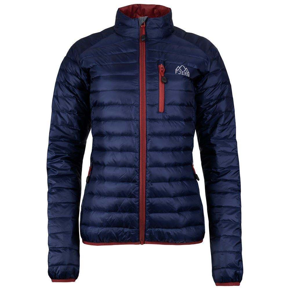 Rust) | Venture further with the Aktiv, a versatile and lightweight insulated layer that offers exceptional warmth in a compact package