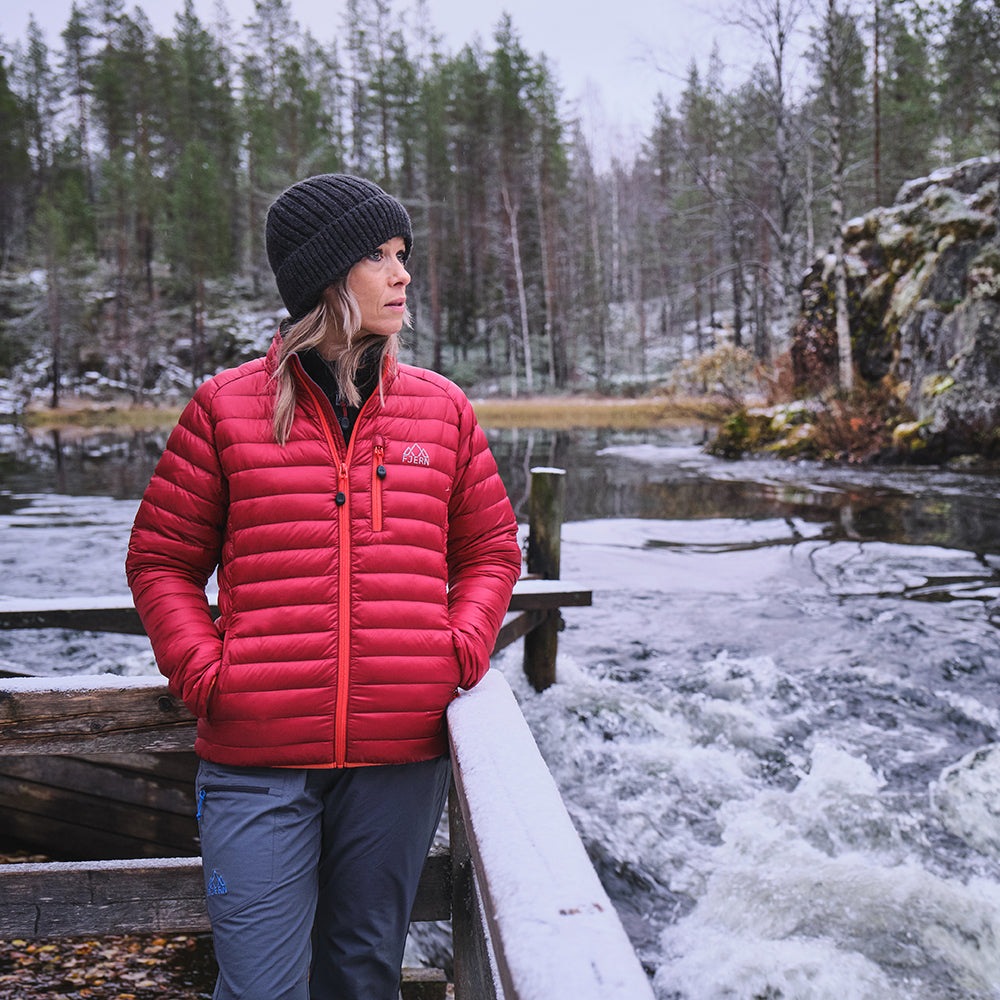 Women's Raspberry Jacket Fjern | Womens Aktiv Down Hoodless Jacket (Raspberry Red/Orange)