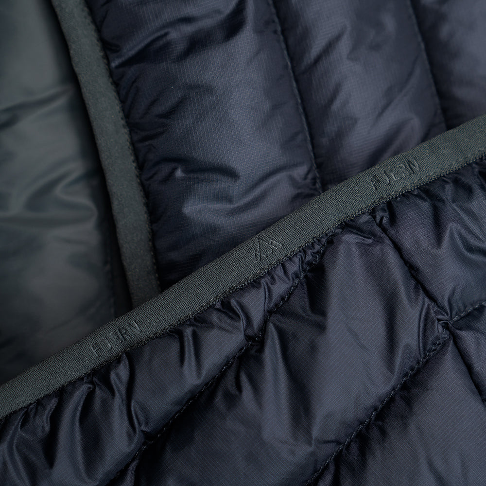 Fjern - Womens Aktiv Down Hoodless Jacket (Storm Grey/Charcoal) | Venture further with the Aktiv, a versatile and lightweight insulated layer that offers exceptional warmth in a compact package