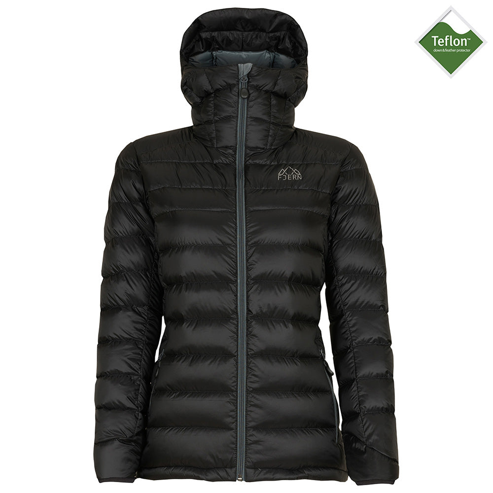 Charcoal) | The Arktis is an incredibly versatile insulated layer that stands strong in brutal conditions