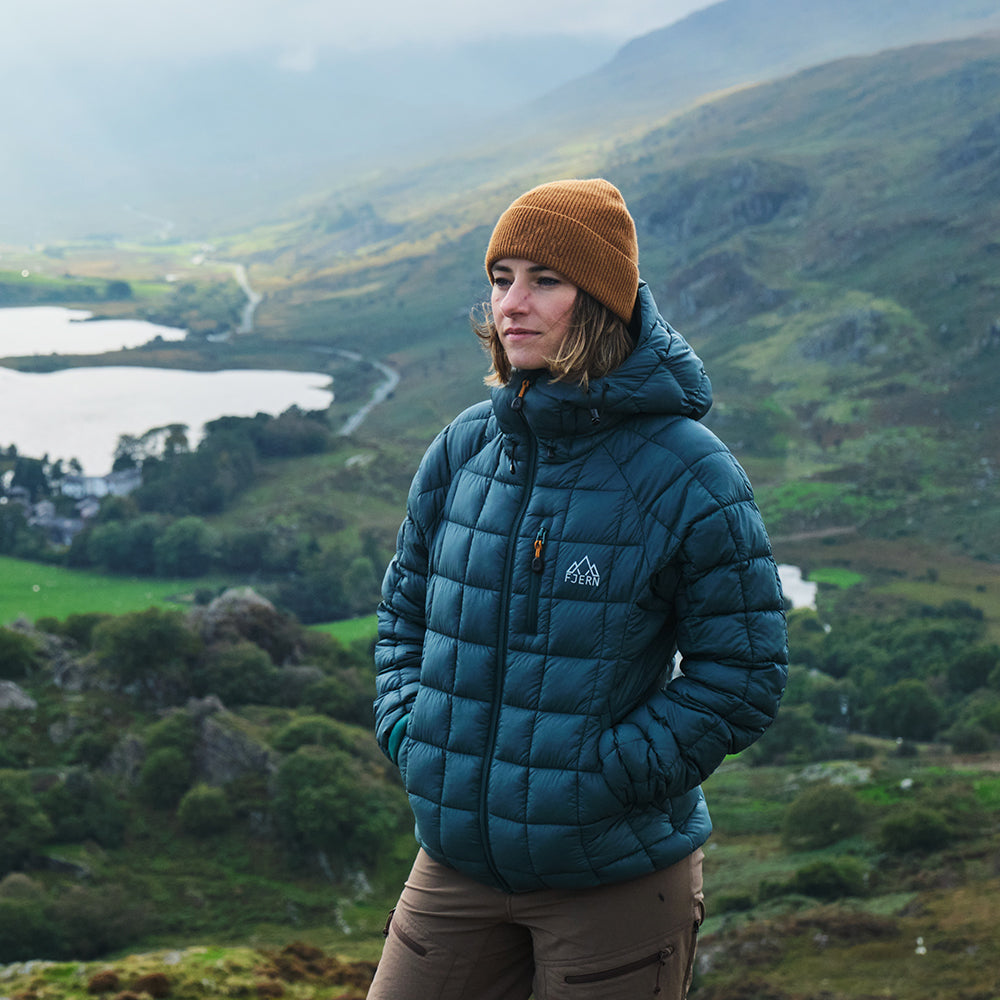 Fjern - Womens Eldur Eco Insulated Jacket (Emerald) | The Eldur Jacket is your essential lightweight, warm, and sustainable choice for outdoor adventures
