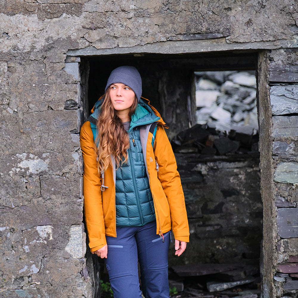 Fjern - Womens Eldur Eco Insulated Jacket (Emerald) | The Eldur Jacket is your essential lightweight, warm, and sustainable choice for outdoor adventures