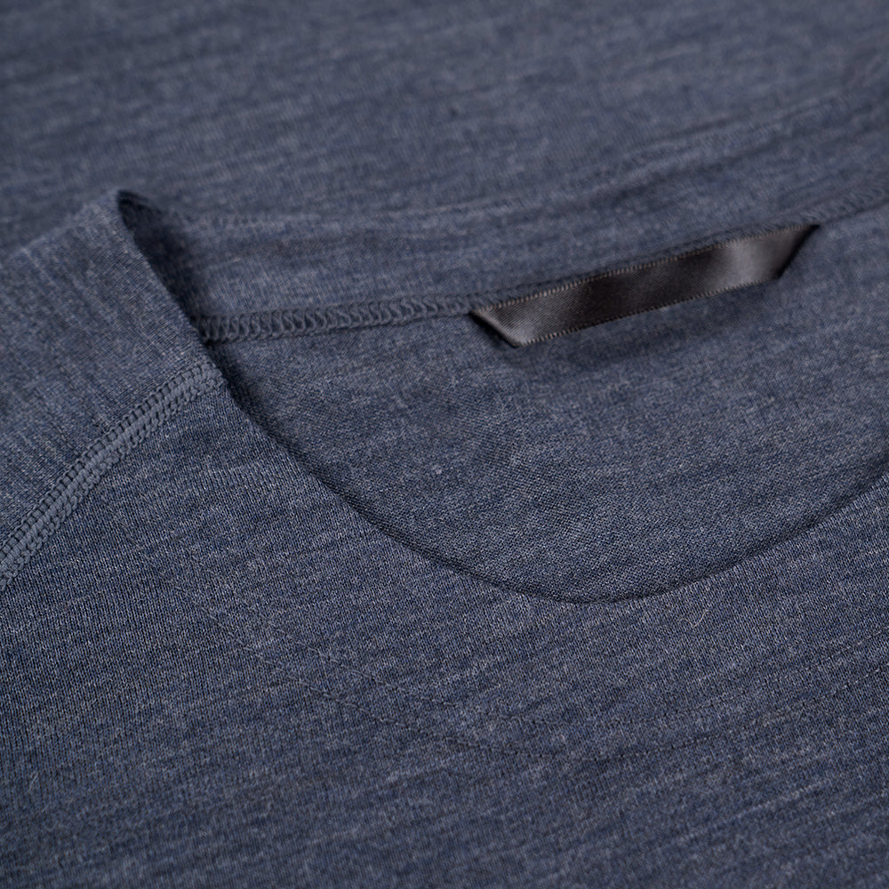 Fjern - Womens Första Merino Blend Long Sleeve Crew Baselayer (Storm Grey) | Explore the outdoors with the Första, a versatile and lightweight technical crew top designed for the active adventurer
