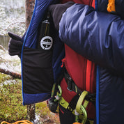 Fjern - Womens Husly Super Insulated Jacket (Navy/Electric) | Brave the extreme cold with our warmest insulated layer, perfect for climbing and outdoor adventures in frigid conditions