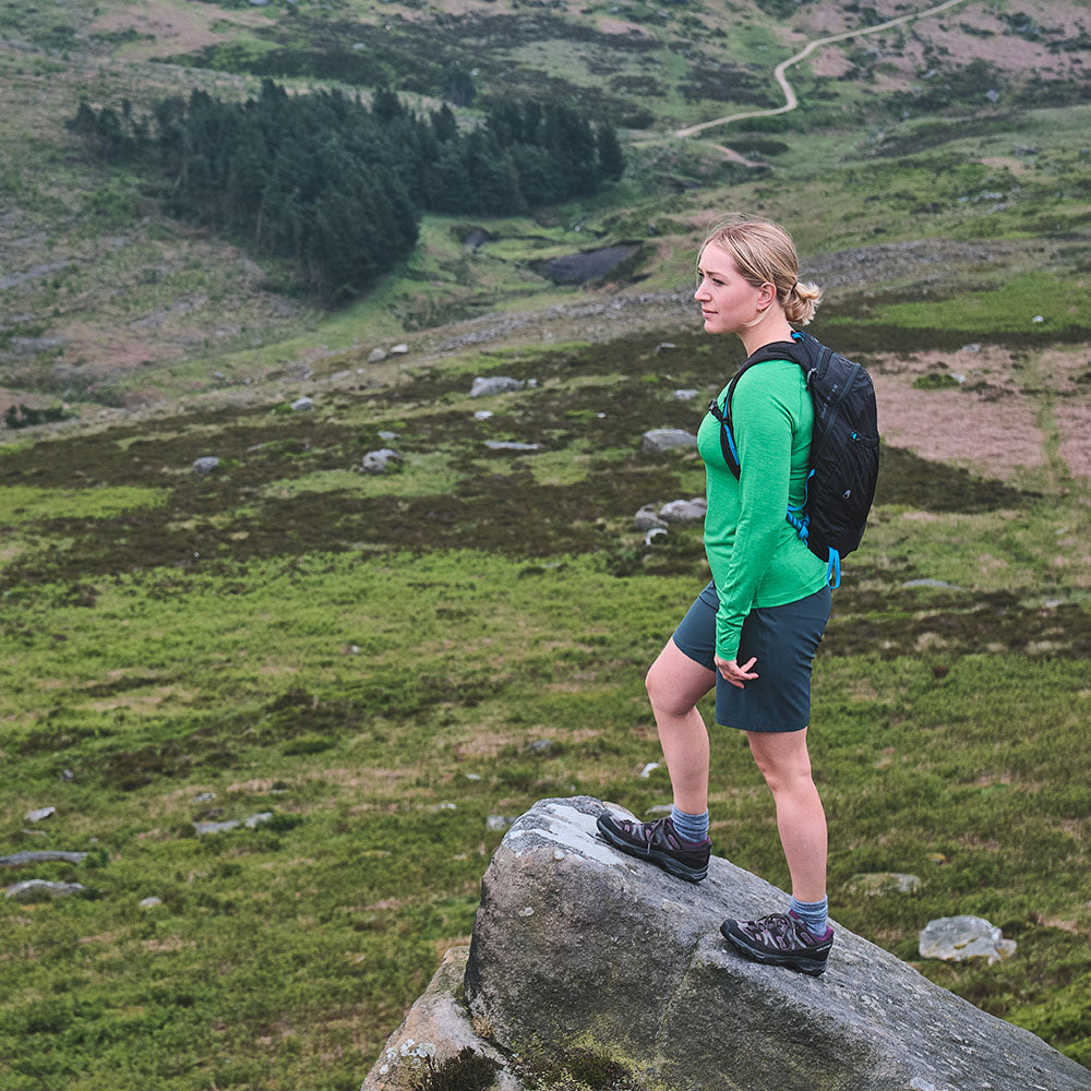 Fjern - Womens Klatring Softshell Shorts (Pine) | Our Klatring Shorts are designed for the avid hiker and adventurer