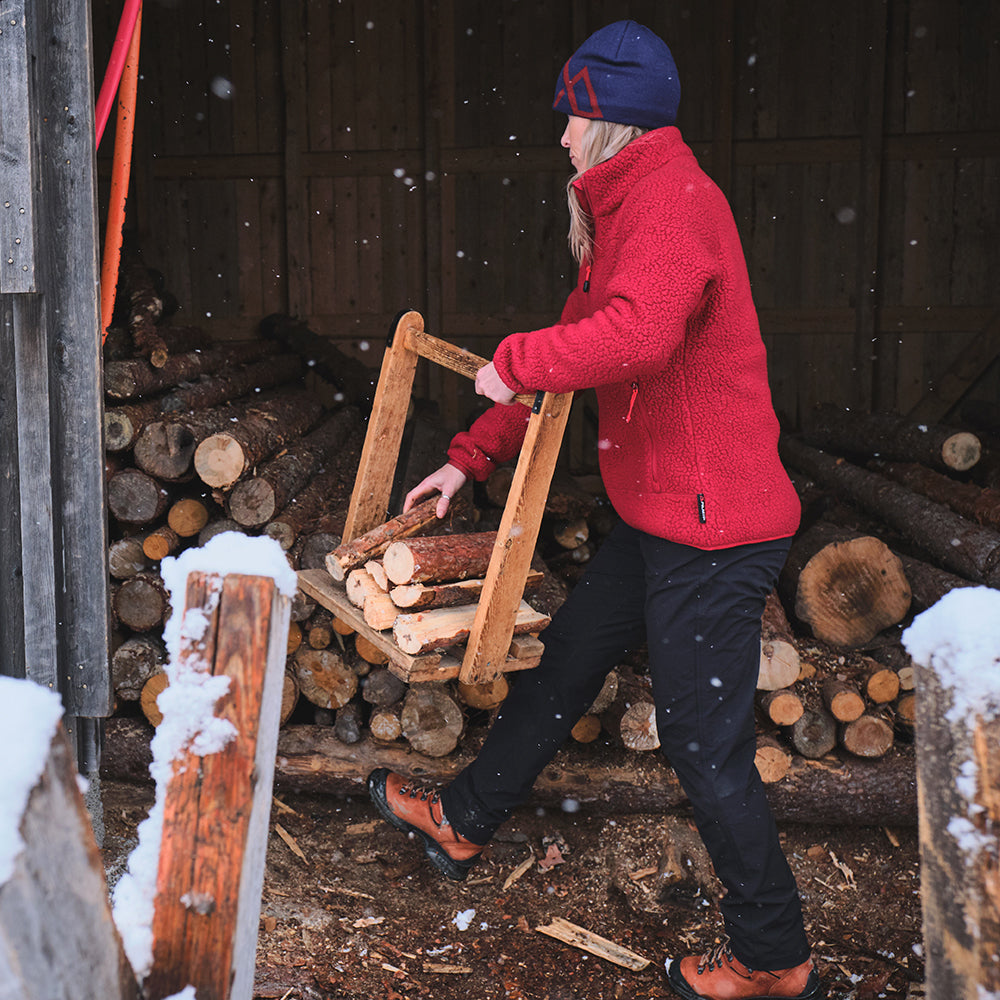 Orange) | Stay warm and cosy on your alpine adventures with our mid-layer Polartec fleece