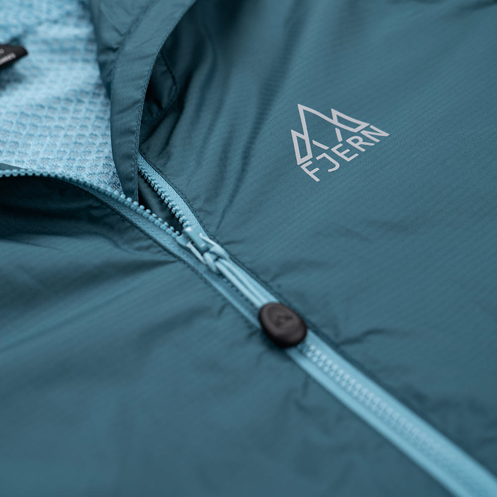 Fjern - Womens Octa Insulated Jacket (Petrol/Arctic Blue) | Our Octa jacket is a lightweight, versatile layer ideal for any adventure